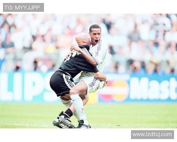 2018年世界杯精彩回顾荷兰对阵法国的经典对决分析